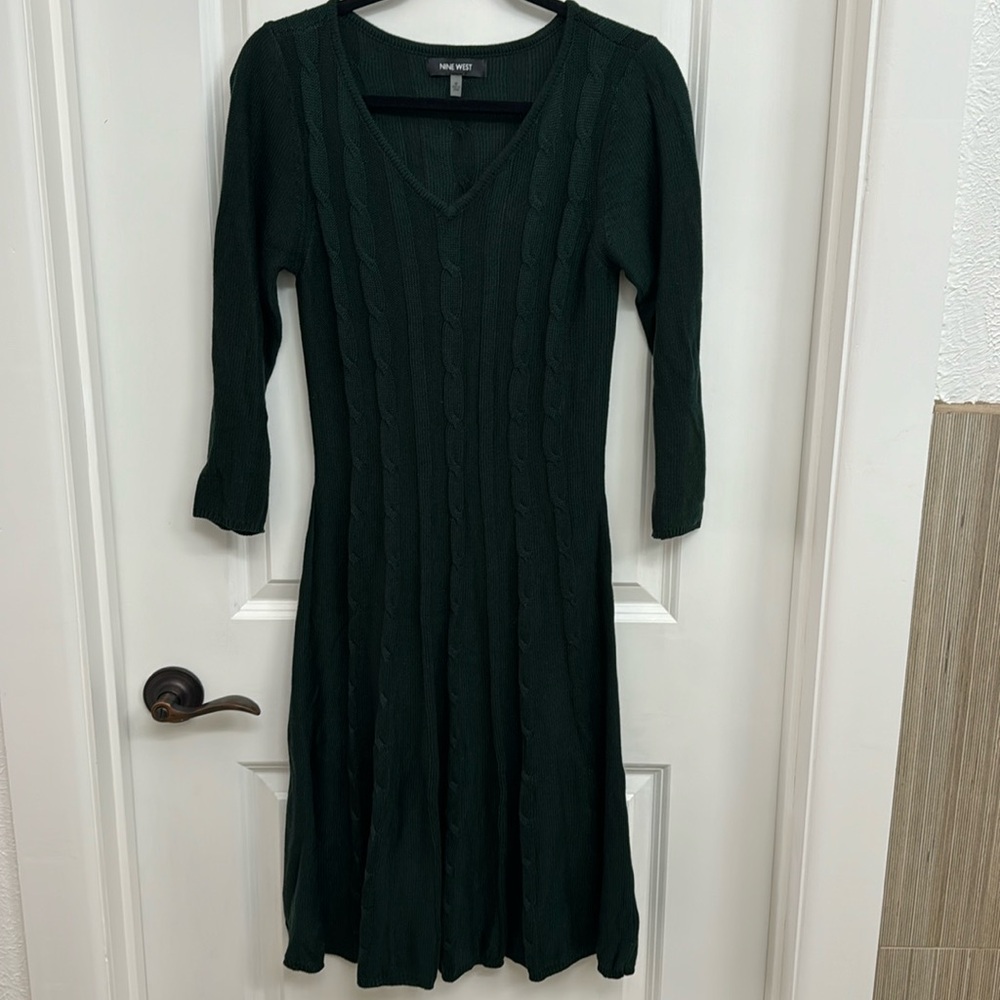 🌼Nine West sweater dress
